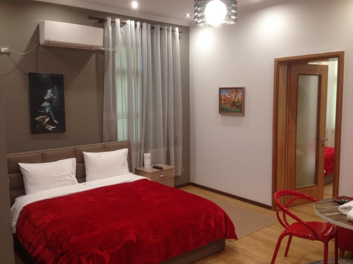 Hotel Bujtina Bicolli Korce Eksteriør billede