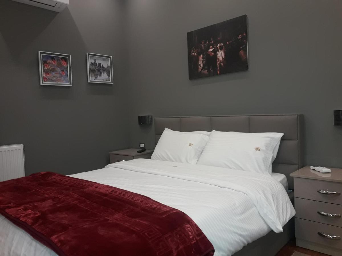 Hotel Bujtina Bicolli Korce Eksteriør billede
